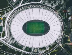 开云下载-体育史上的双重震撼，法国队逆转瑞典队铸就经典，张本智和破纪录再攀高峰