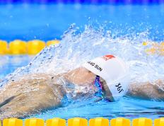 开云体育官方网站-三线作战铸就网坛新历史，德约科维奇的澳网绝杀与联合杯启示