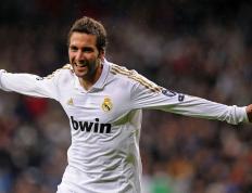 开云体育官方网站-雷霆万钧！浙江狂胜山东20分，米切尔高效30+率队碾压