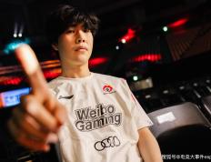 开云APP-BLG横扫WBG，Canyon线上压制力十足顶尖较量八强赛，让粉丝疯狂欢呼的简单介绍