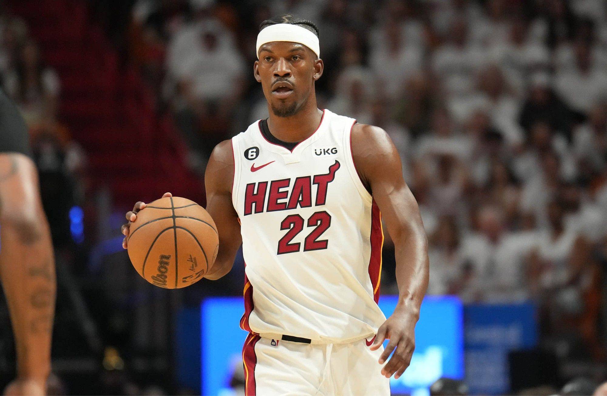 开云体育官网-开拓者中锋小南斯连续场均20+，有望加盟全明星赛