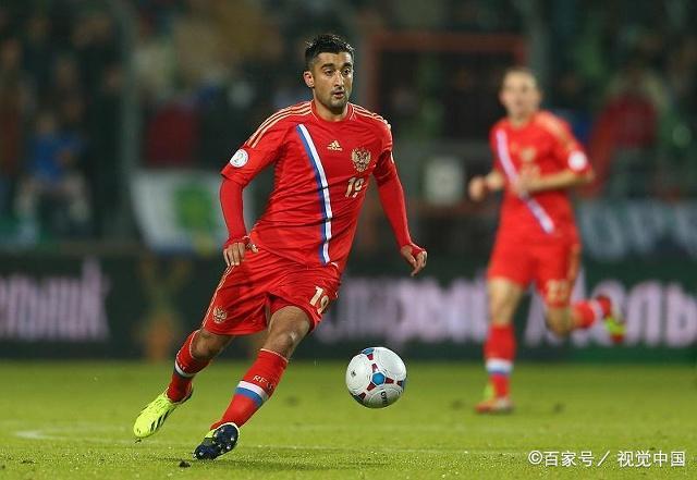 开云平台-卢森堡国脚奋力拼搏，欧国联赛事燃情续写