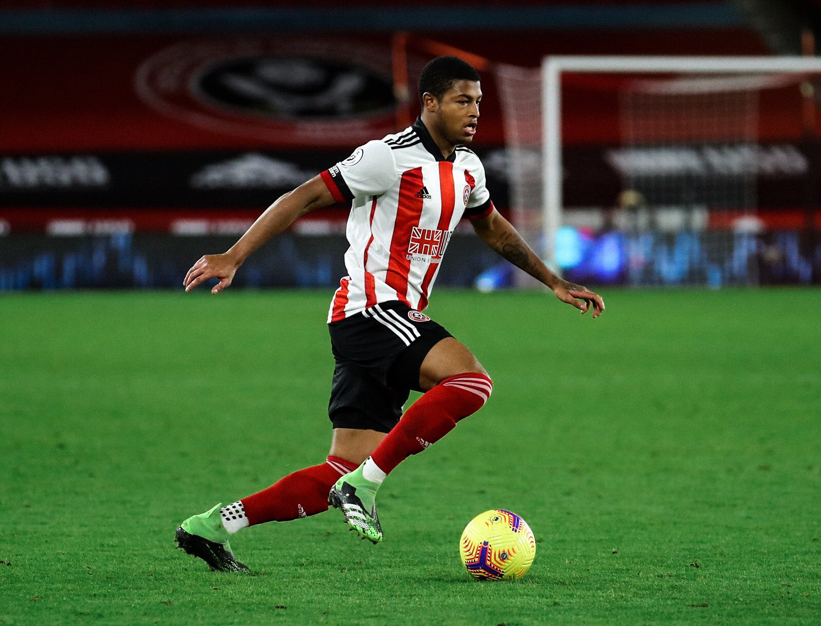 开云体育中国-曼联德比战平,谢菲联战平狼队